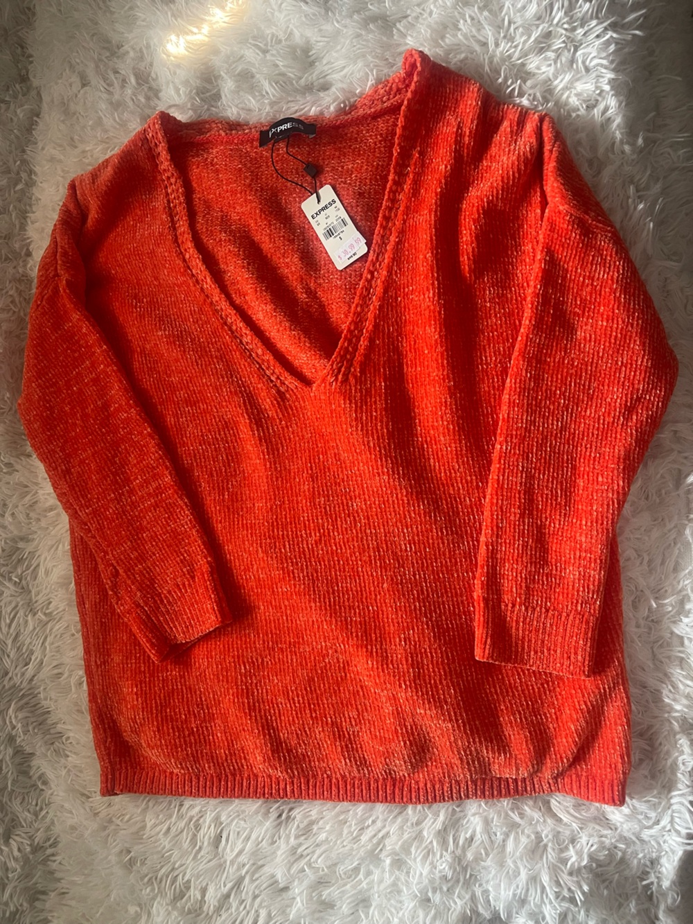 Express V-Neck Sweater in Orange Size Small NWT